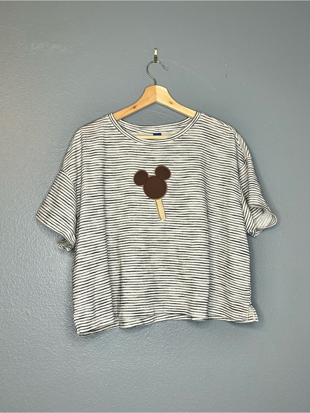Black and White Striped Crop Tee with Disney Mickey Mouse Ice Cream Bar Large - Picture 2 of 7
